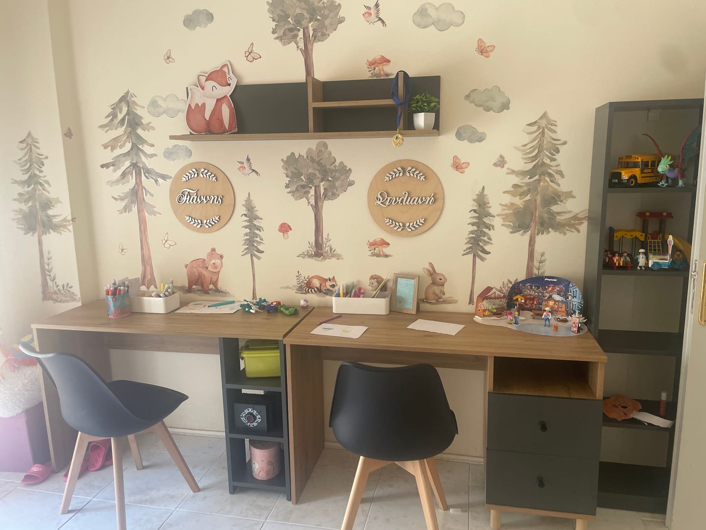 Customer photo review of Γραφείο Υπολογιστή και Μελέτης Καρυδί Ανθρακί | 893RAN3337