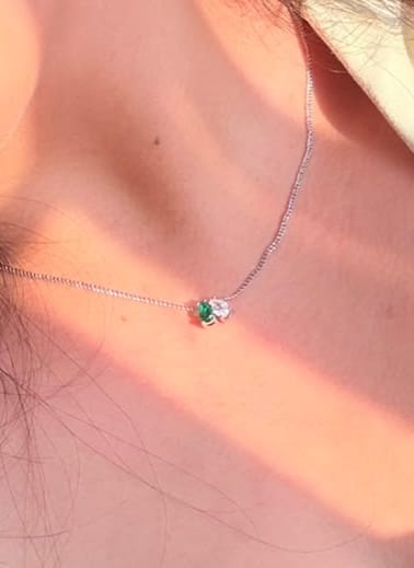 Customer photo review of Personaliza Tu Collar Birthstone Gota Plateado