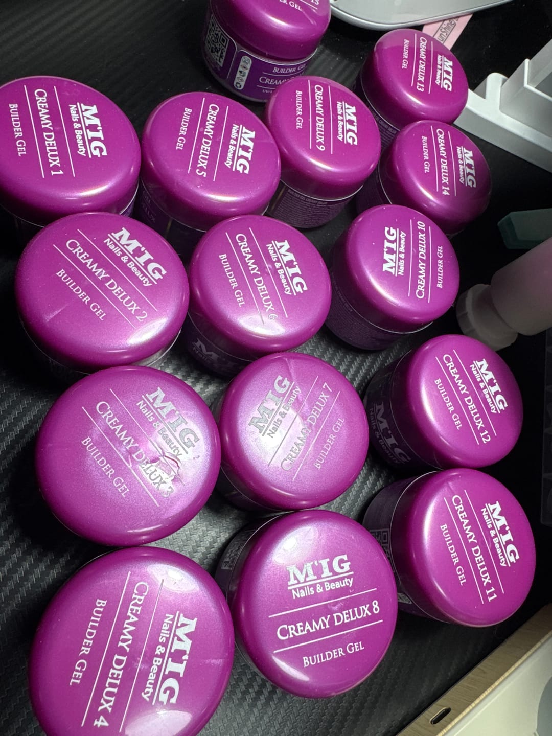 Customer photo review of Creamy Delux 13 Builder Gel