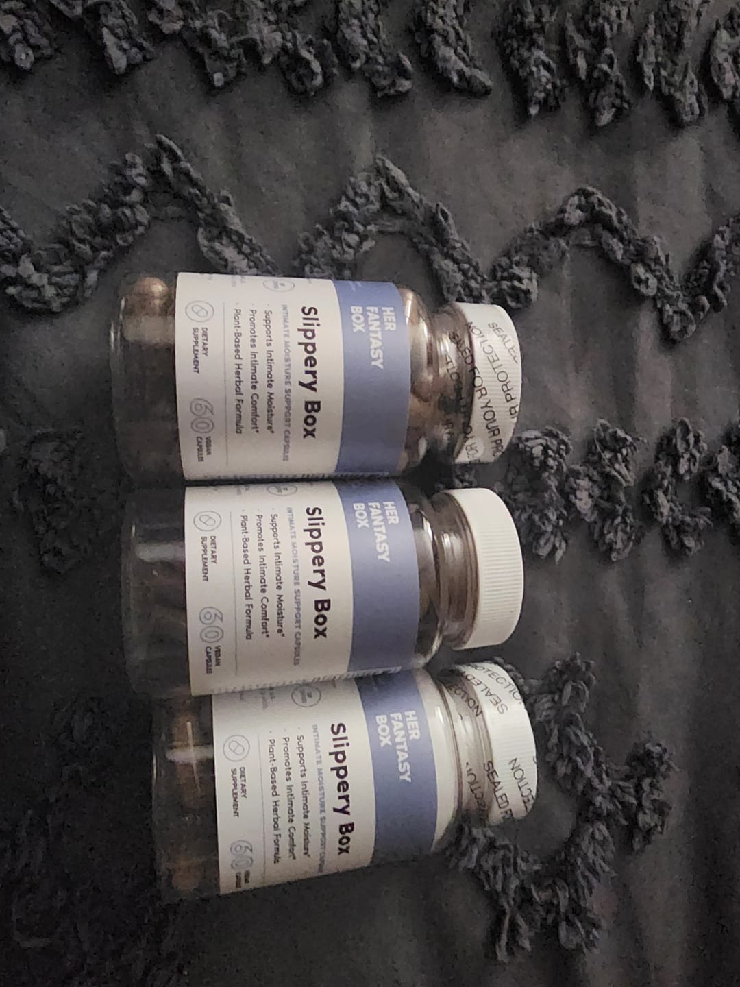 Customer photo review of Slippery Box - Slippery Elm Bark Vaginal Moisturizer Capsule - 3 pk