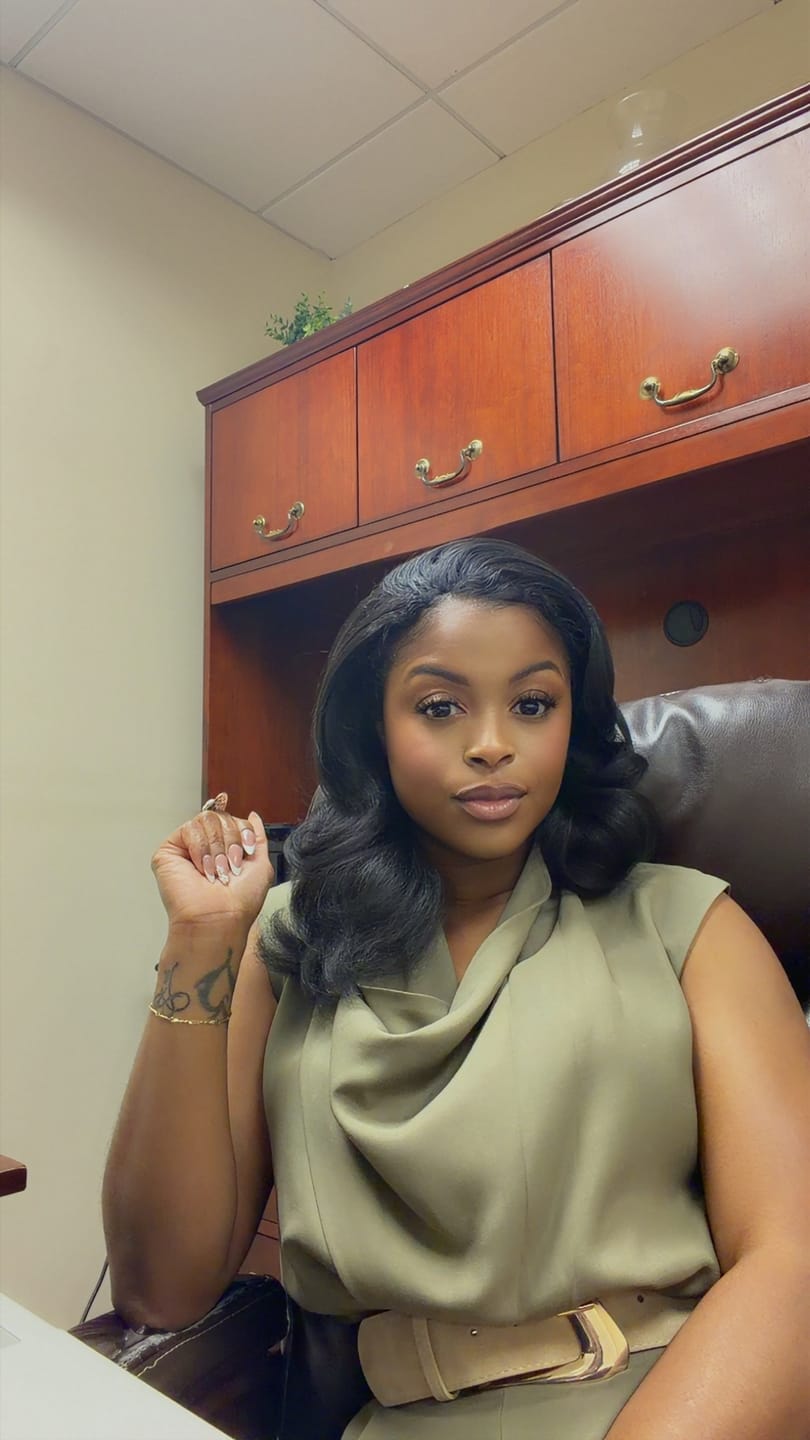 Customer photo review of Outre Quick Weave Half Wig - MAHIKA