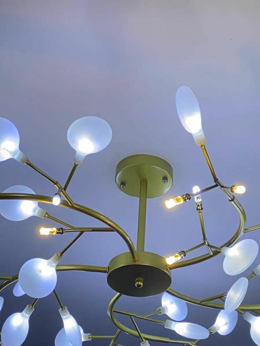 Customer photo review of Chandelier, Firefly Sputnik, Translucent Glass Leaves, G4 LED, Dimmable