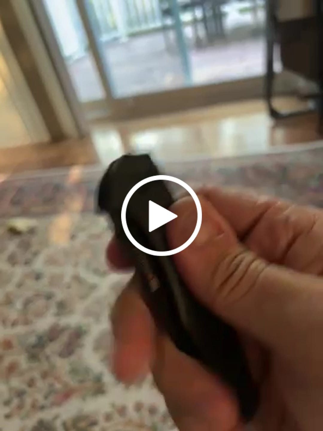 Customer video review of Sencut Crowley Button Lock Pocket Knife 3.48" D2