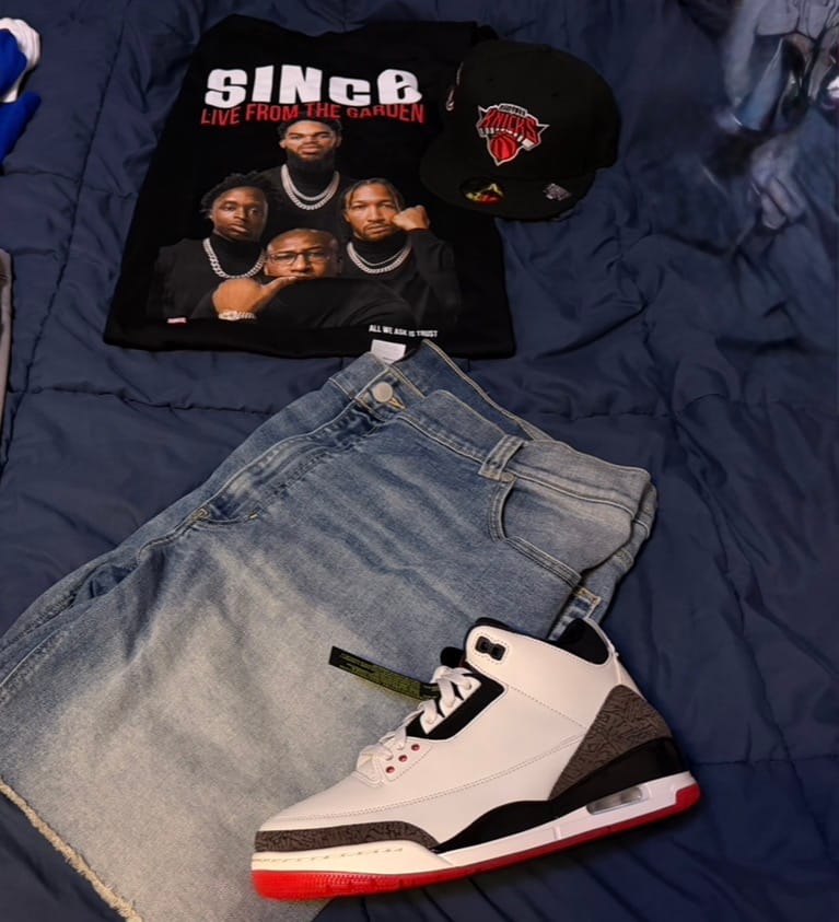 Customer photo review of Since NYK Vibe Tee