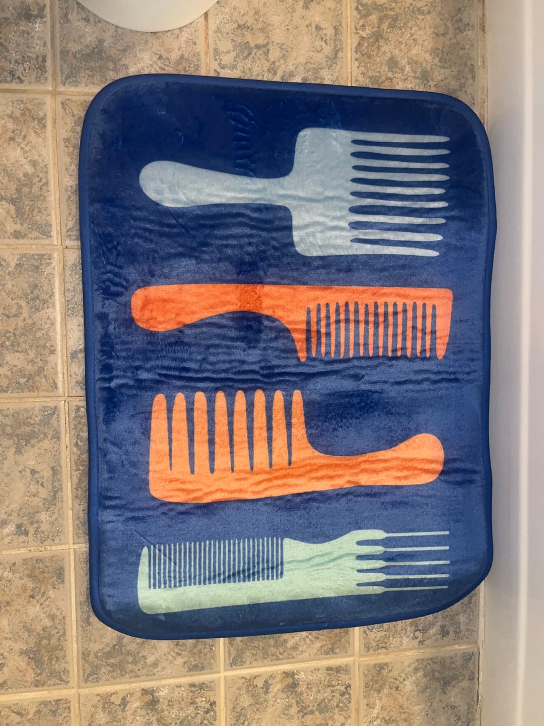 Customer photo review of "Comb Thru" Bath Mat