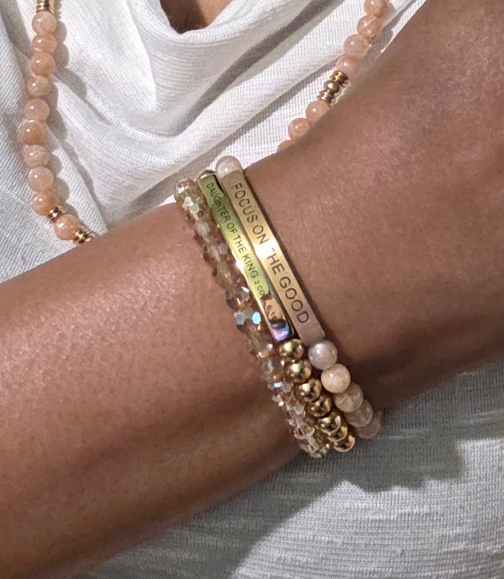 Customer photo review of DROP #10: FOCUS ON THE GOOD - BRACELET