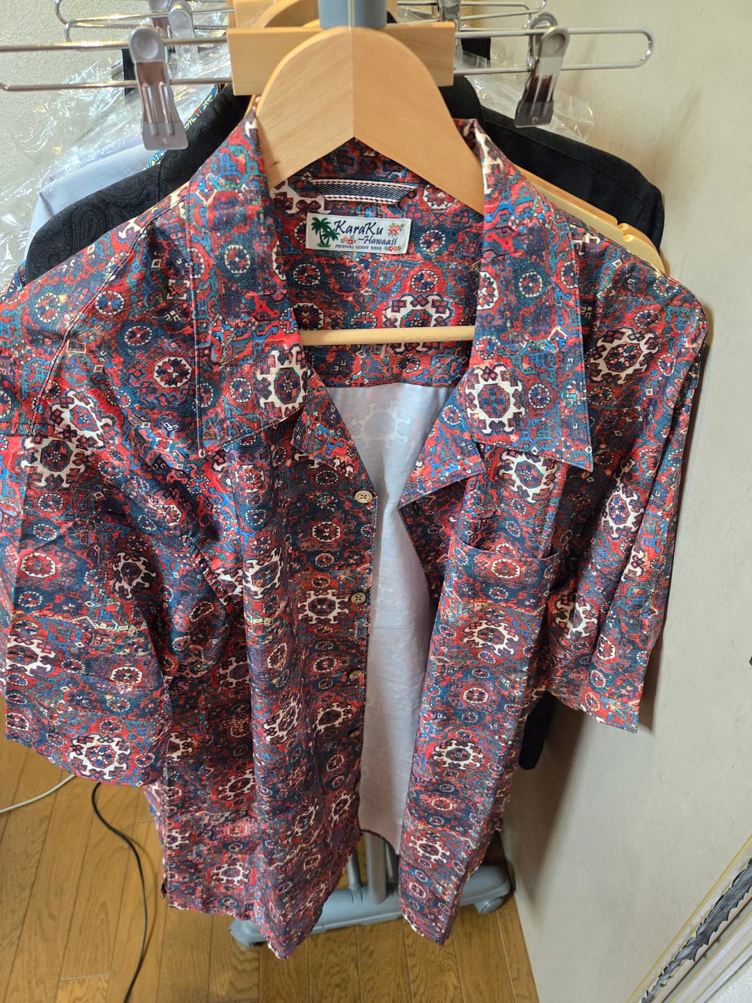 Customer photo review of HAWAII ALOHA　「夏の万華鏡」総柄アロハシャツ