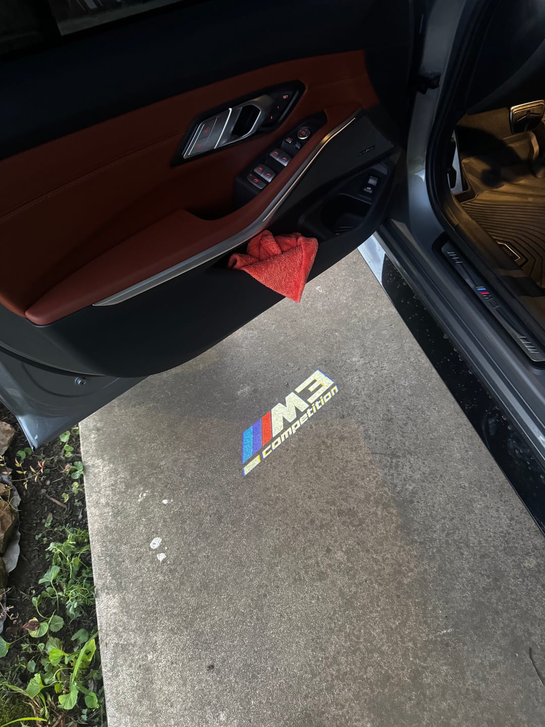Customer photo review of BMW G SERIES DOOR LIGHTS