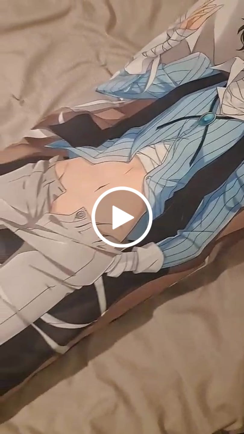 Customer video review of Dazai x Chuuya  Dazai dakimakura