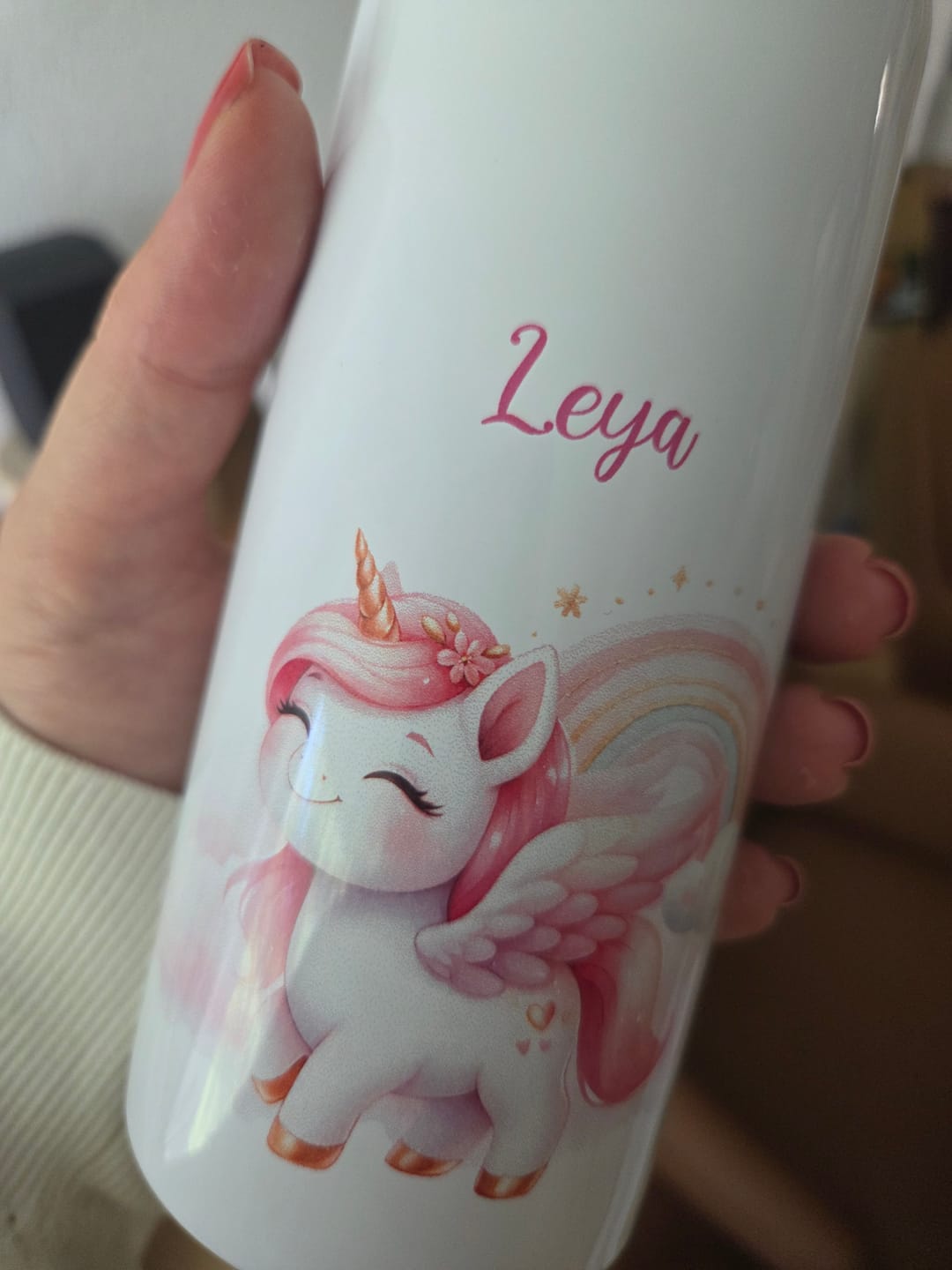 Customer photo review of Printed Water Bottle & Lunch Box Set - Pegasus - Personalized with Name - with Lid - Back to School Gift - for Boys and Girls - Trennwand: 1x Trennwand, Exklusive Geschenkverpackung?: Nein, danke