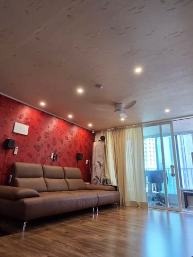 Customer photo review of Low Profile Ceiling Fan – 42/52 Inch, White, Wood, or Black Finish