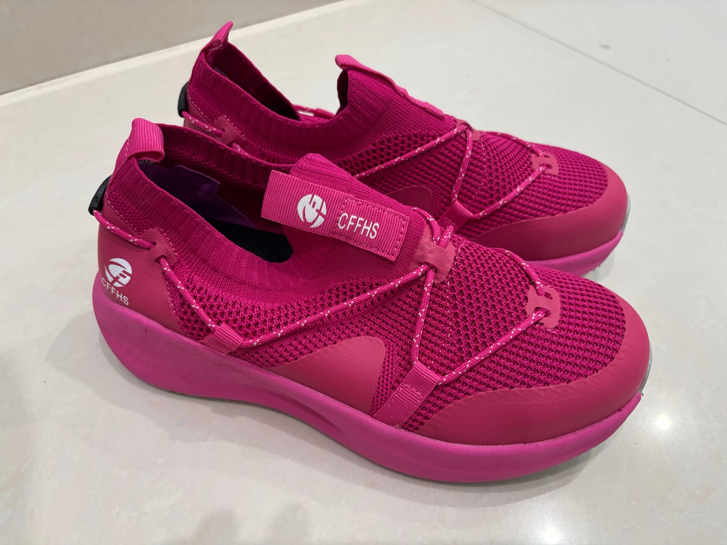 Customer photo review of Women's Slip-On Knit Safety Work Shoes(3 Colors)