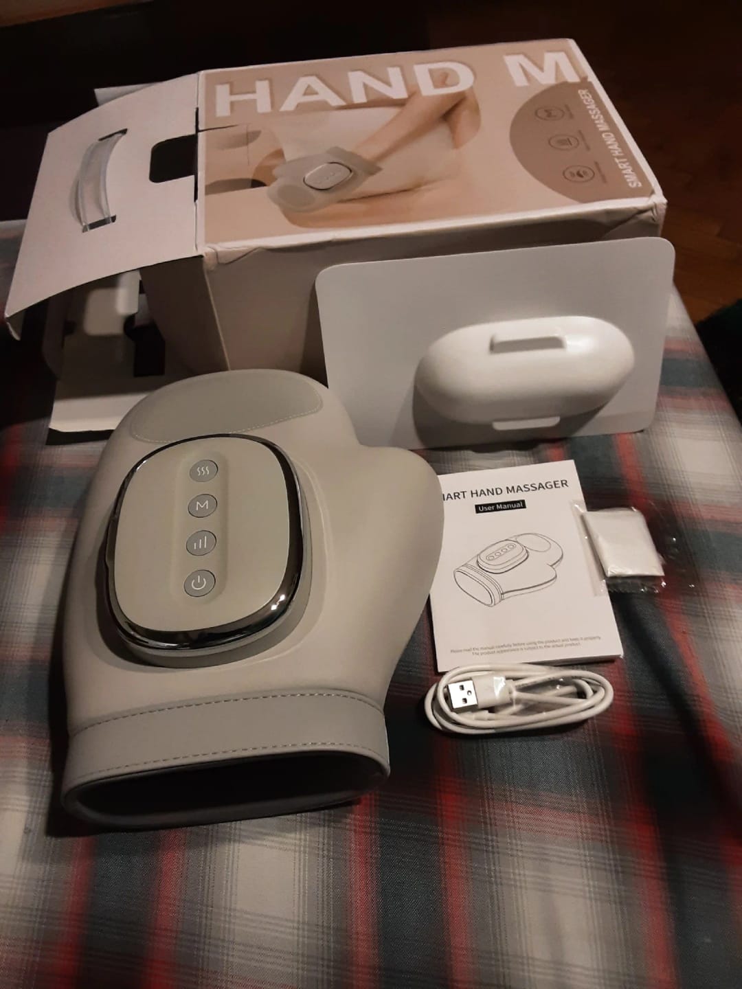 Customer photo review of Val's Gift™ Allevi Hand Massager