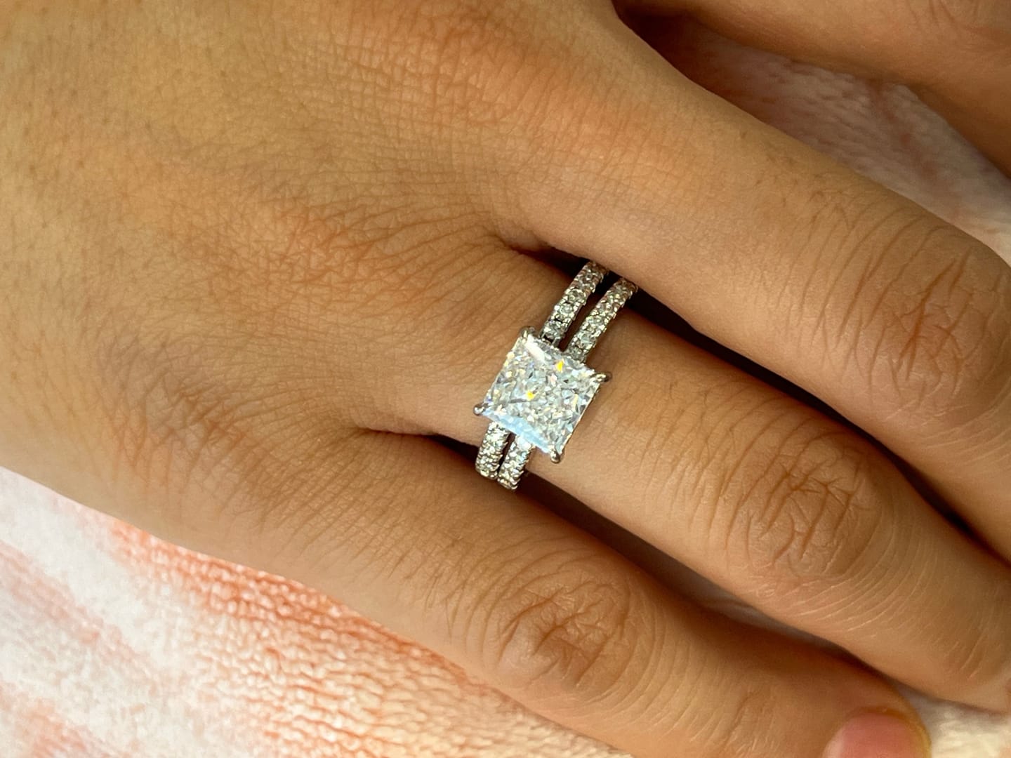 Customer photo review of S925 Square 2.0Ct Princess Cut Wedding Ring Set In Sterling Silver Stackable Ring Set For Women