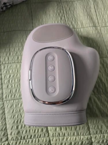 Customer photo review of Val's Gift™ Allevi Hand Massager
