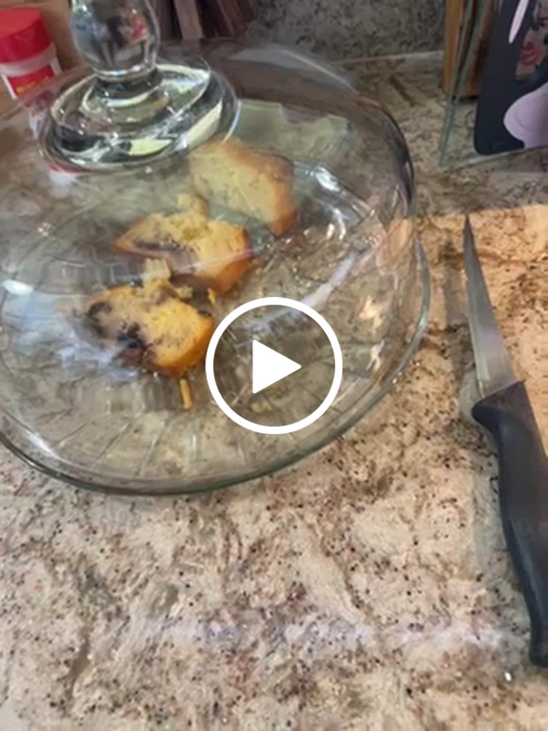 Customer video review of Gluten-Free Pound Cake | Low Carb Lifestyle & No Sugar Added