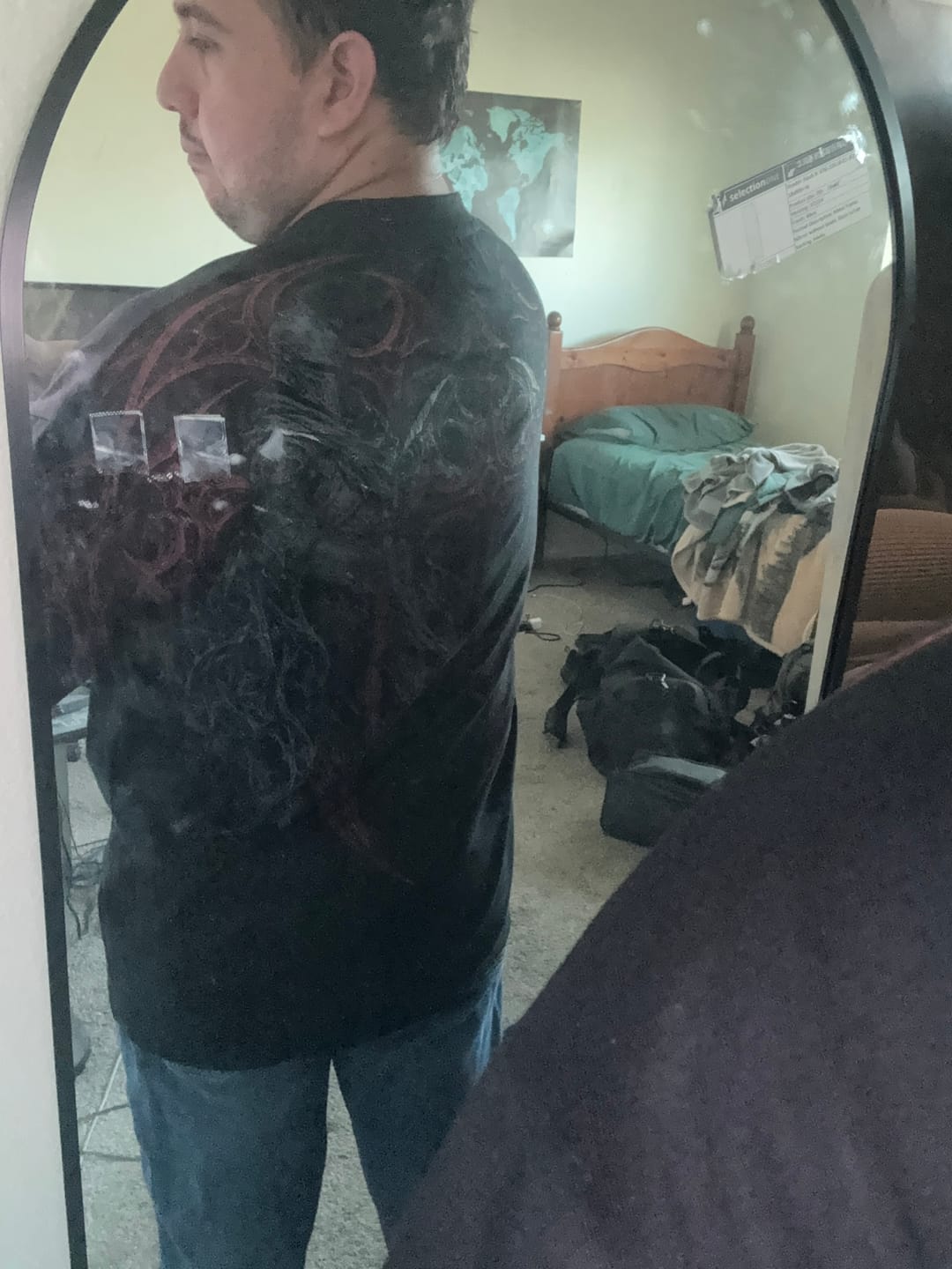 Customer photo review of Arc Knight Oversized T-shirt [NIGHTMARE]