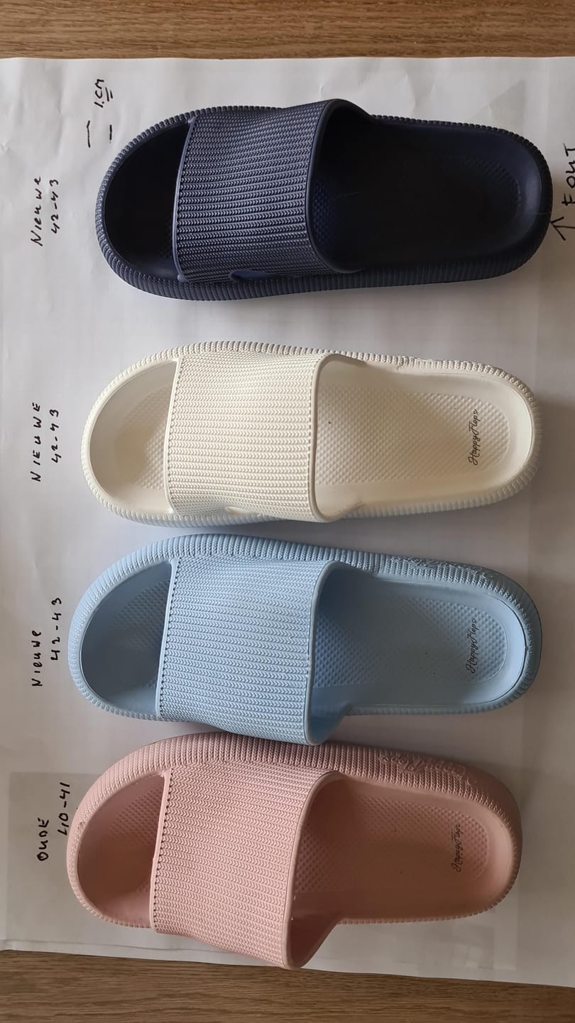 Customer photo review of HappyFlops Original