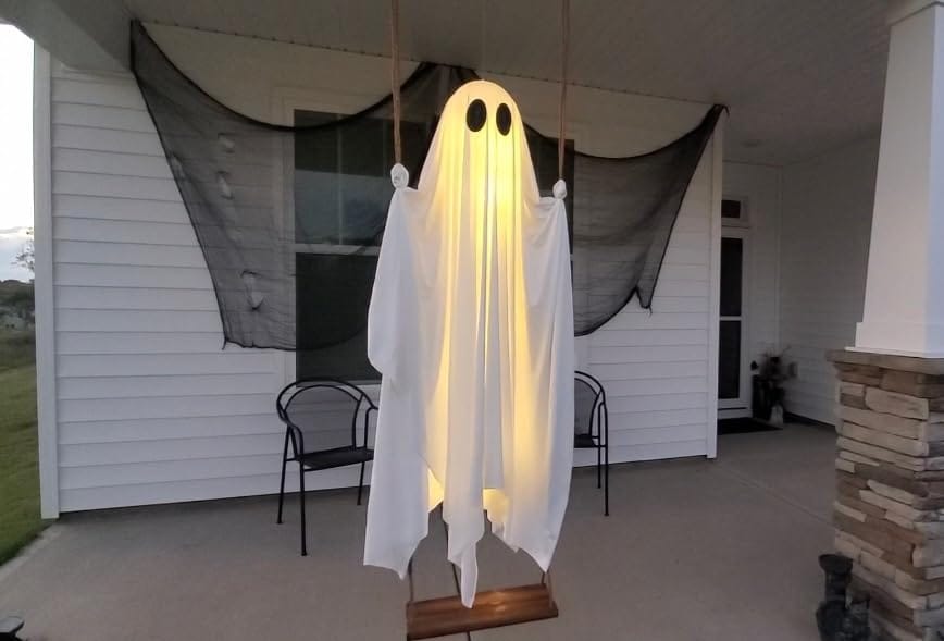 Customer photo review of Glowing Ghost Swing for Halloween Decor