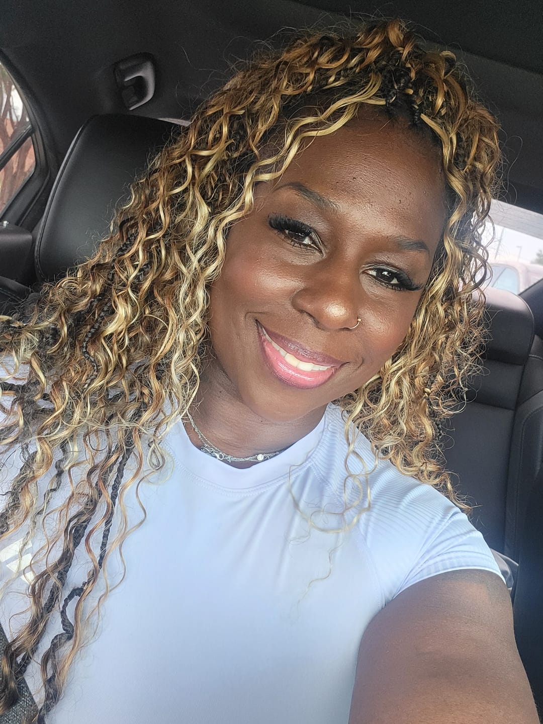 Customer photo review of #4/27/30/613 Mix Color Blend Deep Wave Human Braiding Hair