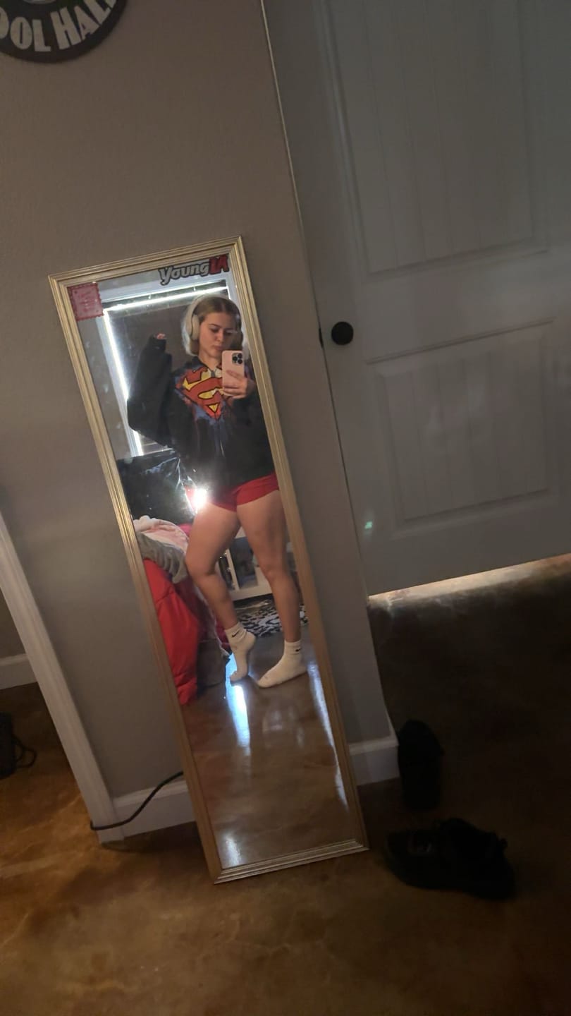 Customer photo review of 5011 - Superman Drip Zip-Ups