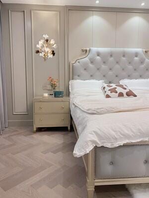 Customer photo review of Wall Lamp, White Ceramic Ginkgo Leaves, G9, Gold or Nickel Finish