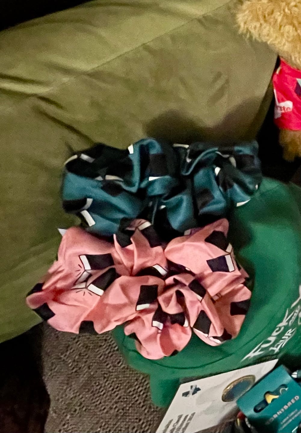 Customer photo review of Pink Pints Scrunchie | Born & Bred