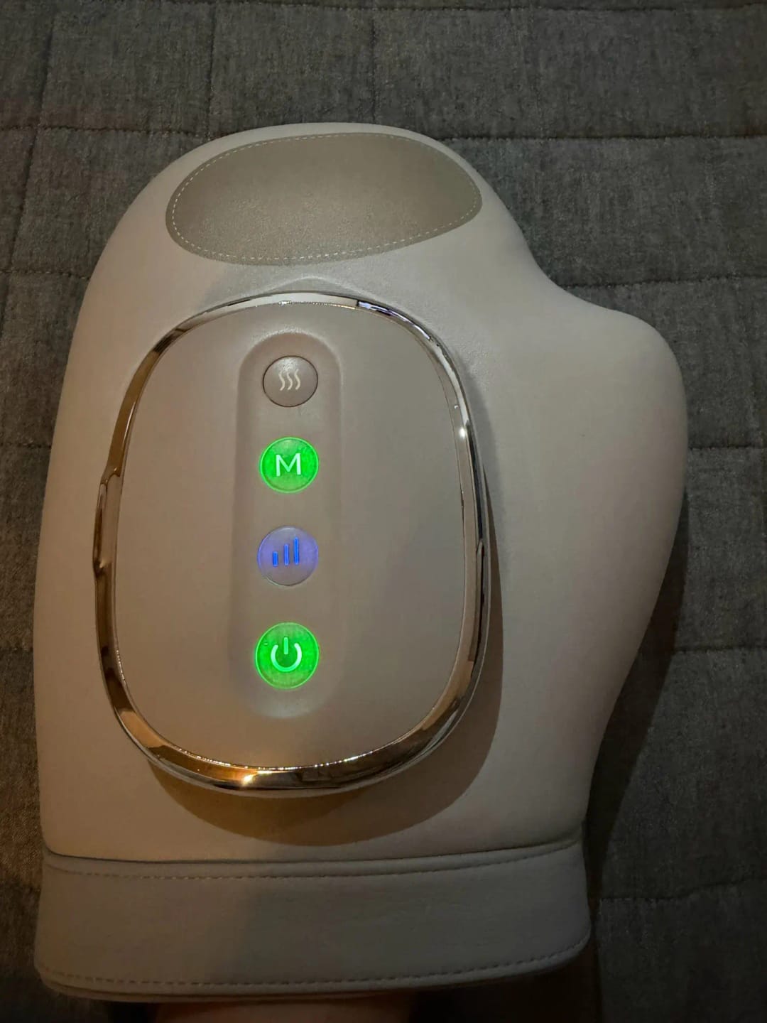 Customer photo review of Val's Gift™ Allevi Hand Massager