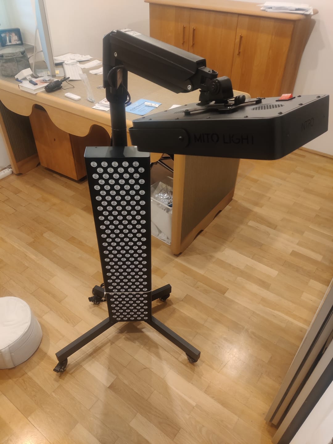 Customer photo review of Koanna® Luma1000™ – Kraftvolles, mittelgroßes Rotlicht-Panel