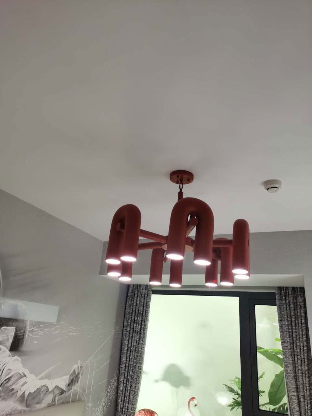 Customer photo review of Cirkus Chandelier, Integrated LED, Movable U-Heads, Linear or Circular