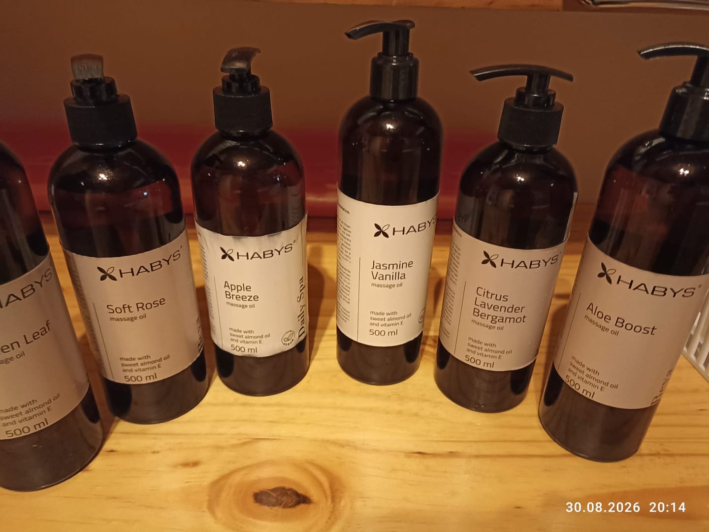 Customer photo review of Massageöl Reya Green Leaf Habys