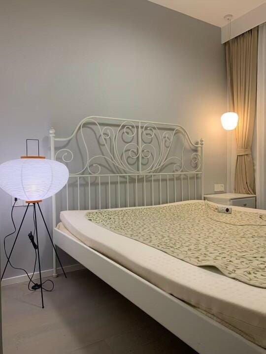 Customer photo review of Floor Lamp, Rice Paper Shade, E26/E27, Plug-In, Sculptural