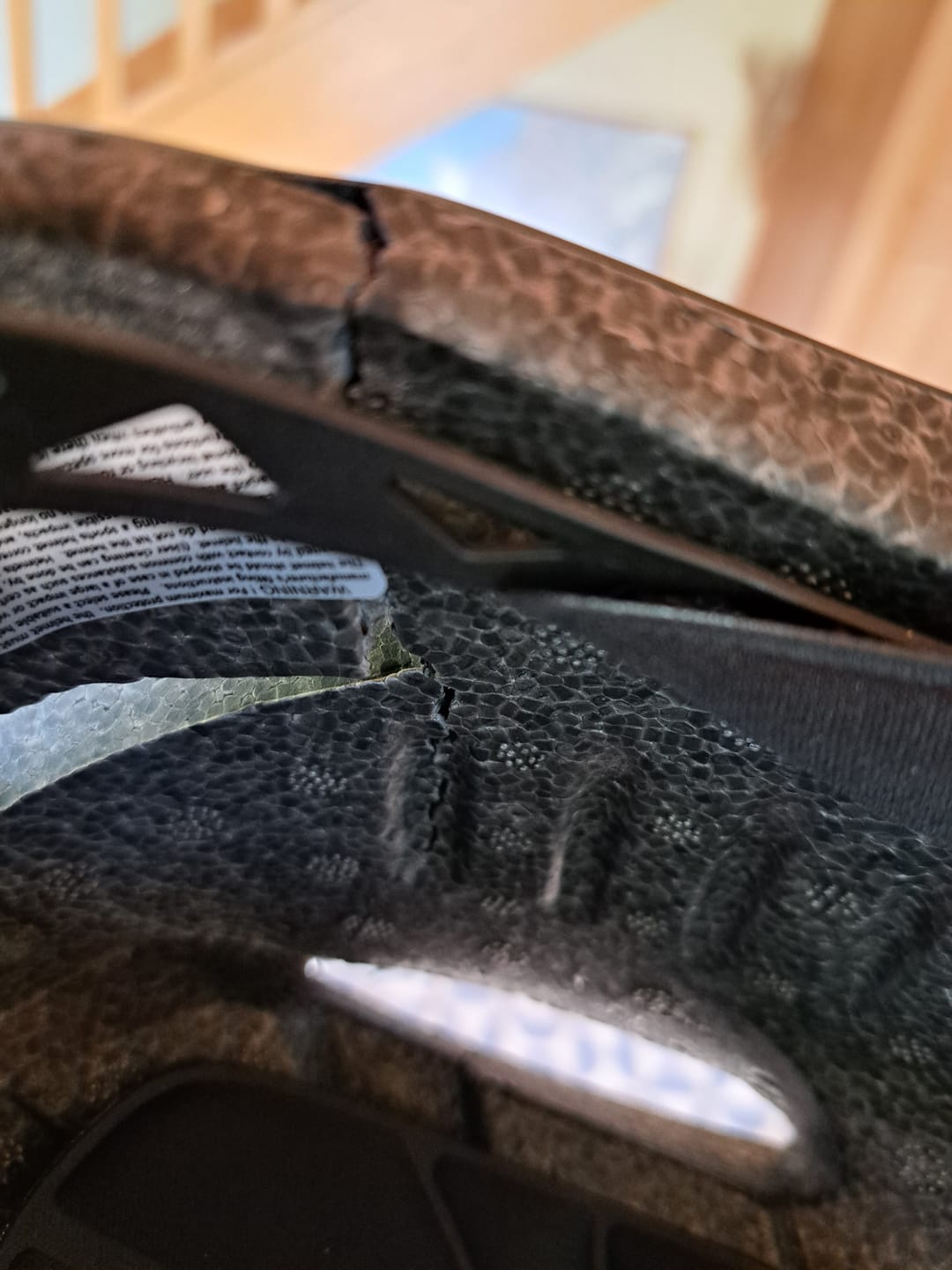 Customer photo review of Vakole Integrally Molded Bicycle Helmet with Magnetic Goggles