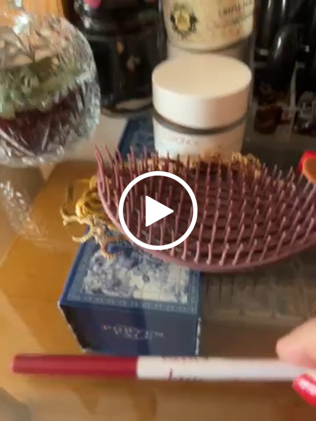 Customer video review of Lapiseira para Olhos Bordô - Cherry - Vizzela
