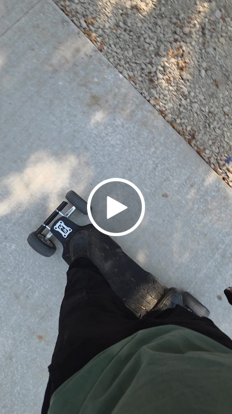 Customer video review of Acedeck® Nomad N3 Electric Skateboard-Best All-terrain Long Range Electric Skateboard