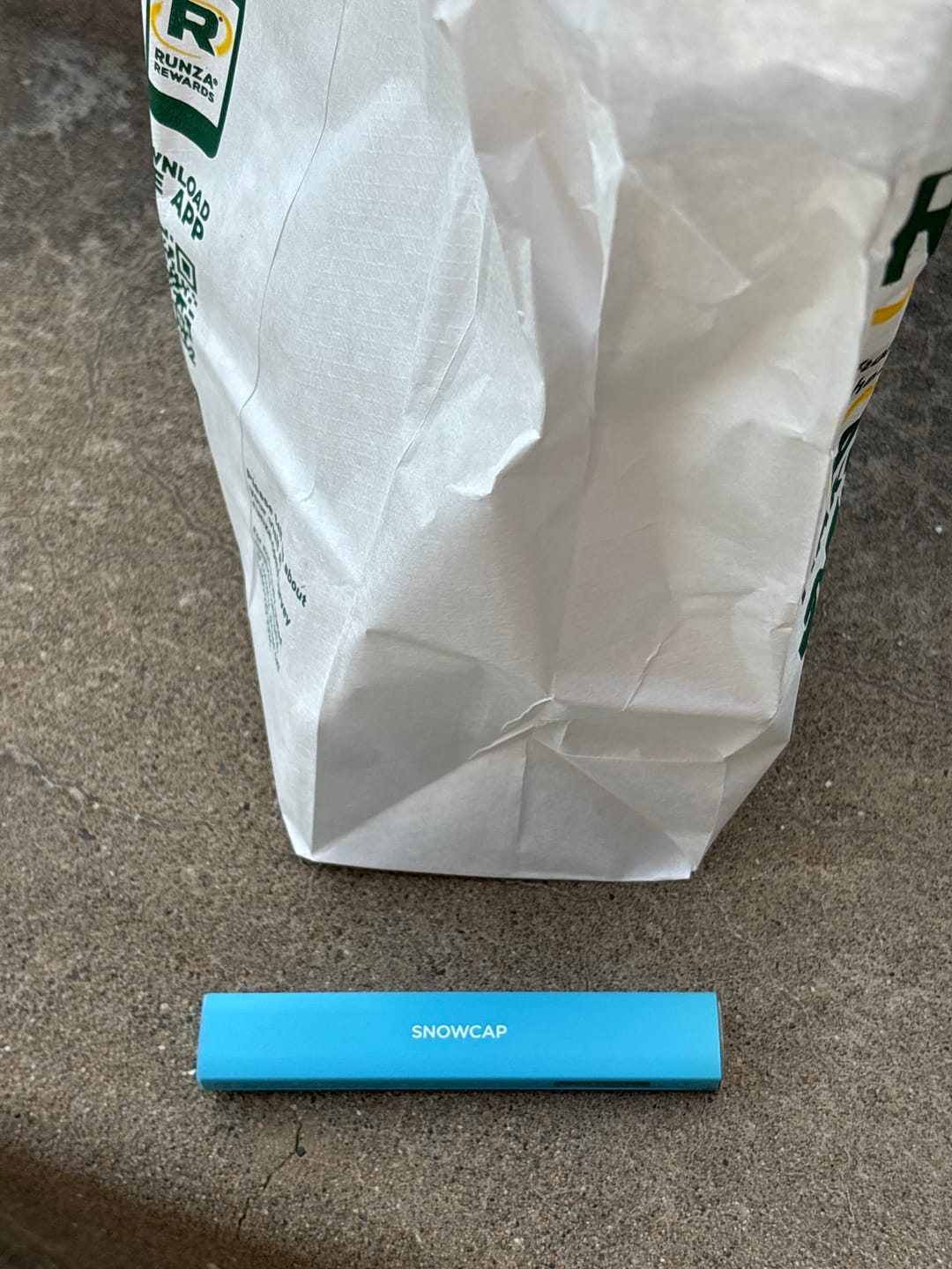 Customer photo review of Kush Burst - 2G THCa Snowcap (Hybrid)