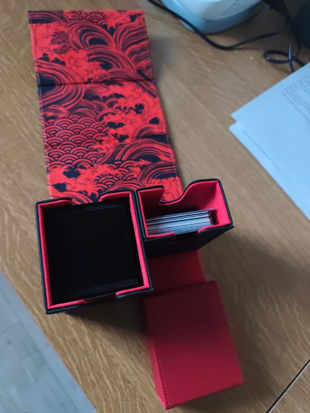 Customer photo review of BLOOD ONI - Deckbox