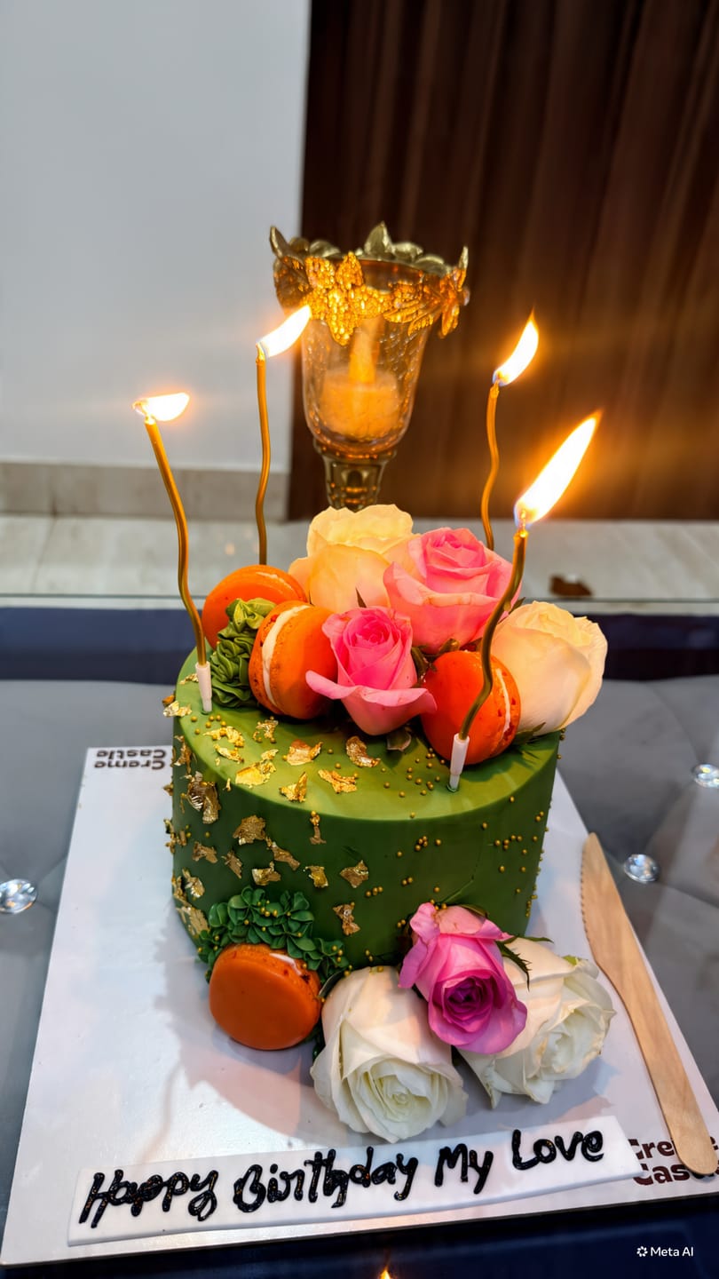 Customer photo review of Custom Floral Cake Online