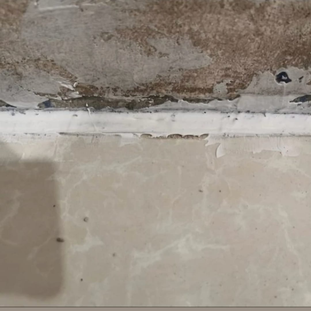 Customer photo review of Concretix™ Sella y repara grietas de concreto en minutos