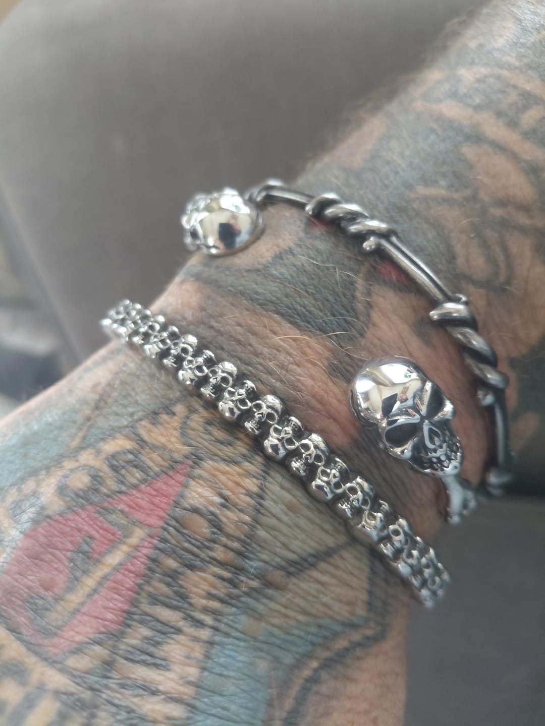 Customer photo review of SKULL LEGION.
