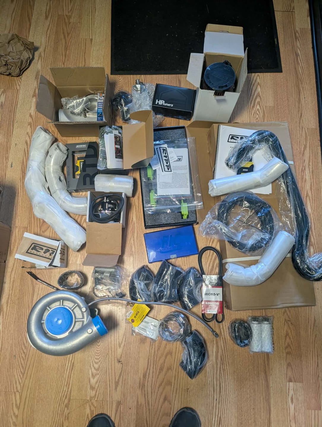 Customer photo review of 2018 - 2023 Dodge Charger 3.6 Supercharger Kit