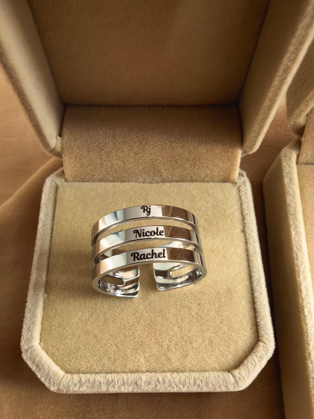 Customer photo review of Printave™ Personalized 3 Layers Ring
