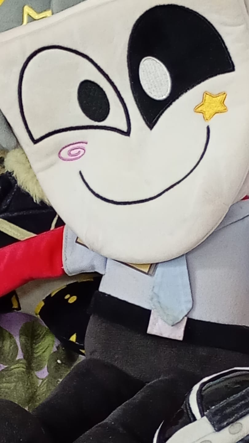 Customer photo review of Spudsy Gangle Plush