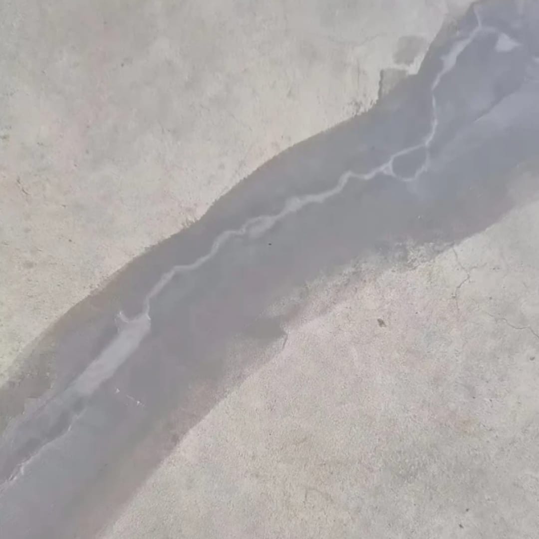 Customer photo review of Concretix™ Sella y repara grietas de concreto en minutos