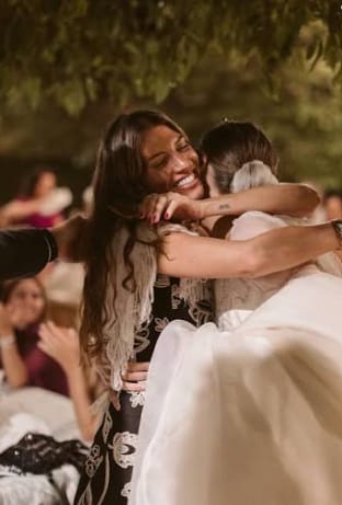 Customer photo review of Álbum emocional "Regalo de boda"