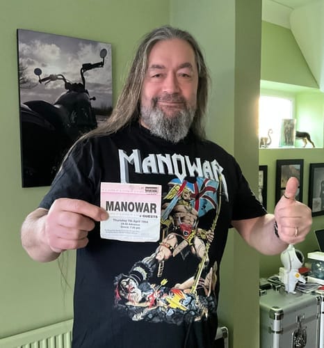 Customer photo review of Manowar T-shirt Hail to England - White Text On The Back