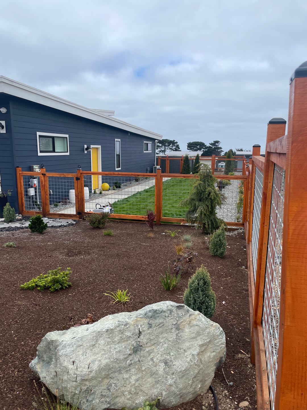 Customer photo review of Heavy Duty Domed Steel Post Cap (Multiple Post Sizes Available)