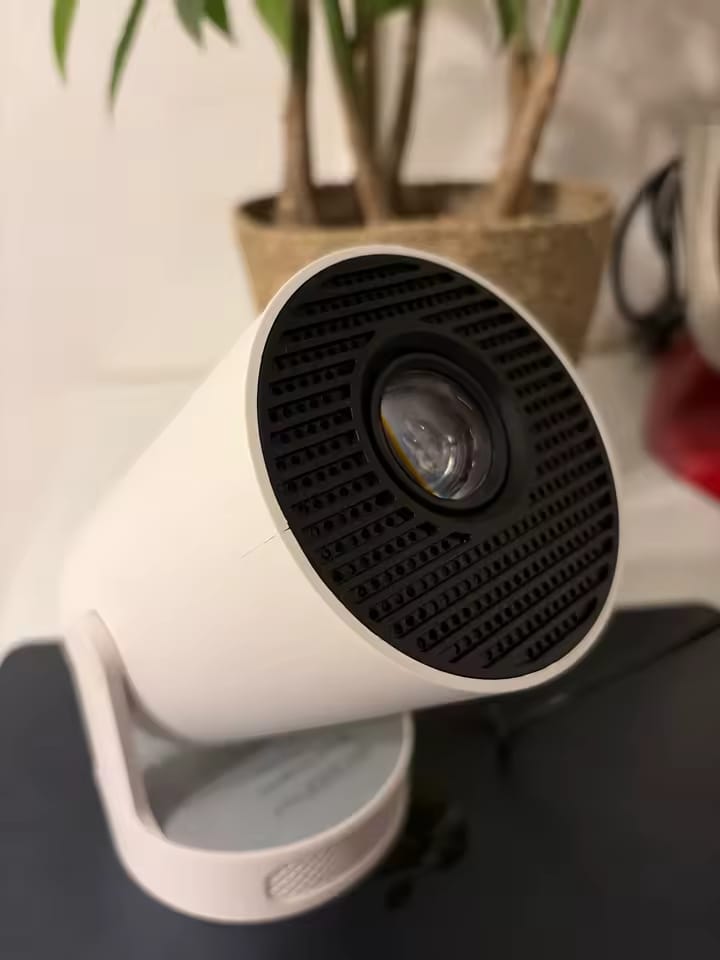 Customer photo review of Projecteur cinéma maison Ultra HD