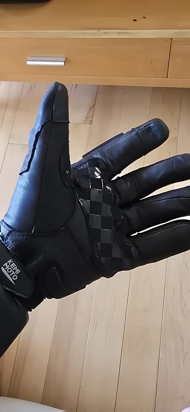 Customer photo review of Heated Motorcycle Gloves Sheepskin 7.4V Battery Waterproof Touchscreen