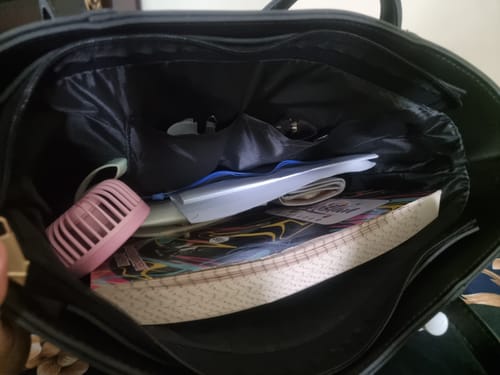 Customer photo review of Black Belle The Tote Bag